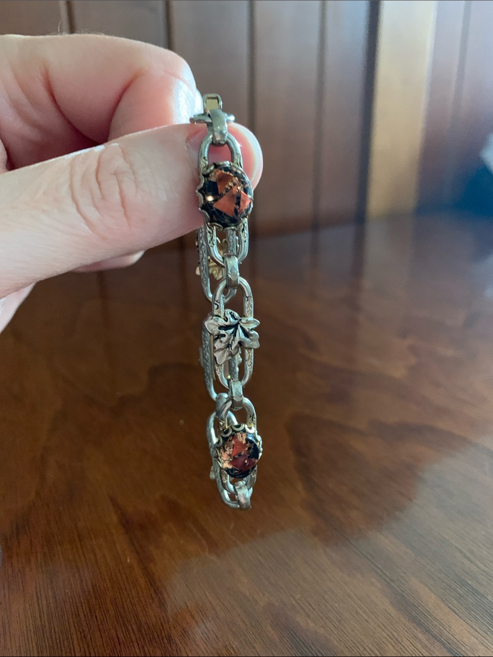 Silver tone Leaf Link Bracelet with Amber Stones - Women Jewelry